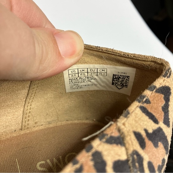 Toms Julie desert tan leopard print flats size 8.5 - Picture 8 of 11